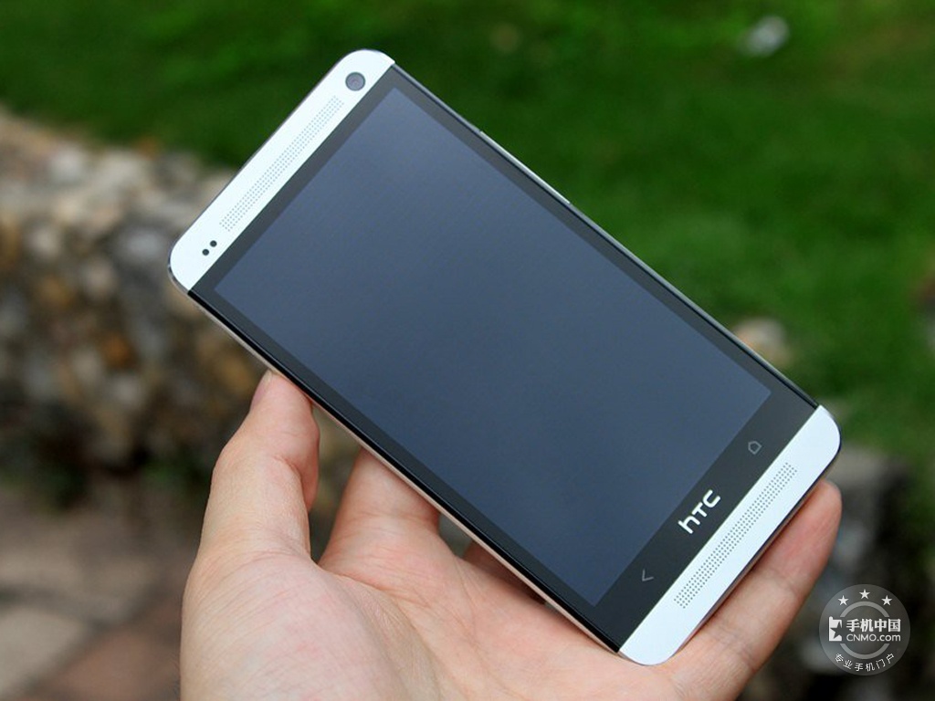 HTC One (M7/16GB)